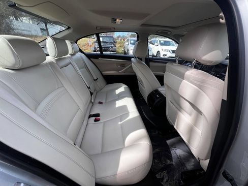 Used 2016 BMW 528i Sedan image 11