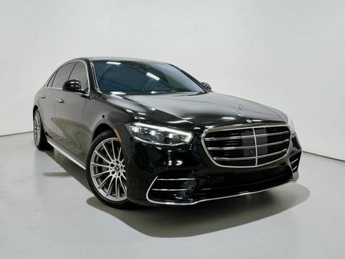 Used 2023 Mercedes-Benz S 580 4MATIC Sedan image 4