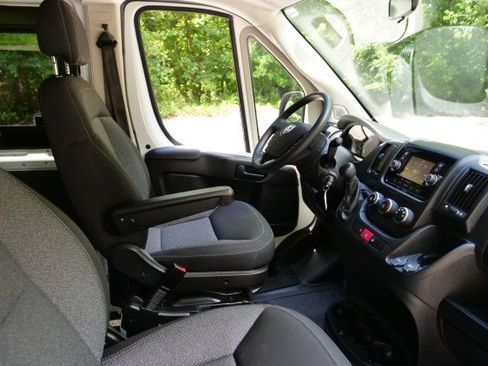 Used 2019 RAM ProMaster 2500 FWD image 24