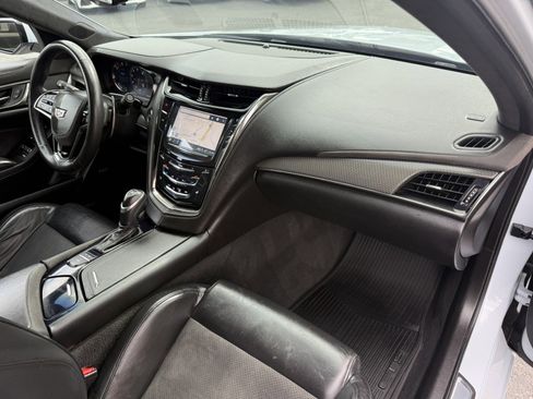 Used 2018 Cadillac CTS V w/ Carbon Fiber Package image 20