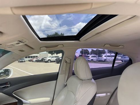 Used 2012 Lexus IS 350 w/ Premium Pkg Value Edition RWD image 23