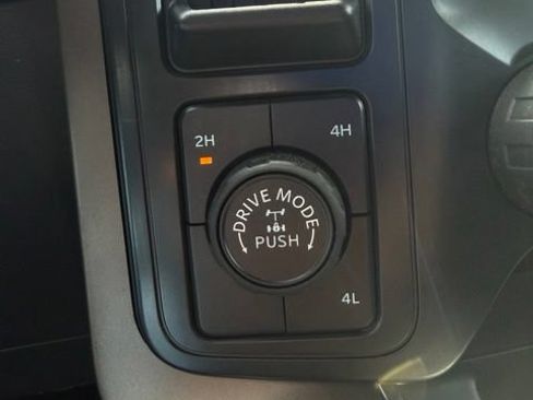 Used 2025 Ford F150 STX w/ Equipment Group 201A FX4 AWD/4WD image 16