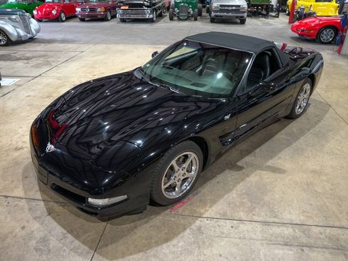 Used 2003 Chevrolet Corvette Convertible w/ Preferred Equipment Group1 RWD image 29