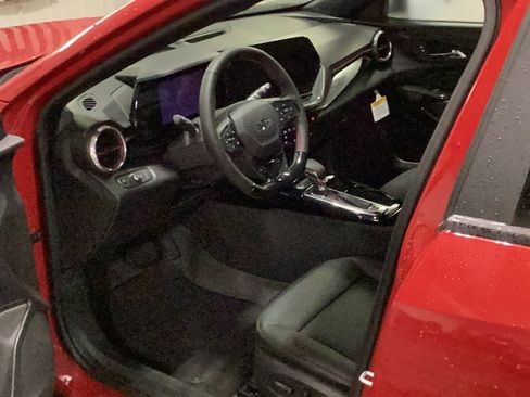 New 2026 Chevrolet Trax RS image 9