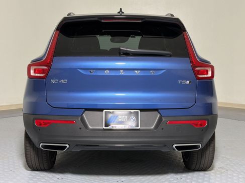 Used 2020 Volvo XC40 T5 R-Design AWD/4WD image 10
