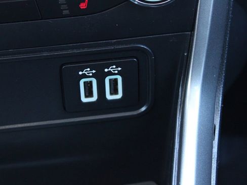 Used 2020 Ford EcoSport SE image 38