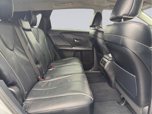 Used 2015 Toyota Venza XLE w/ XLE Premium Package AWD/4WD image 25
