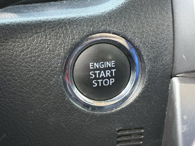 Used 2022 Toyota 4Runner SR5 RWD image 20