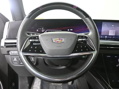 Used 2025 Cadillac Escalade Sport w/ Touring Package AWD/4WD image 39