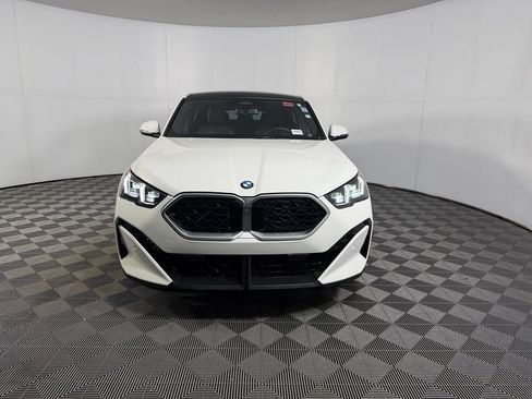 Used 2025 BMW X2 xDrive28i w/ Convenience Package AWD/4WD image 3
