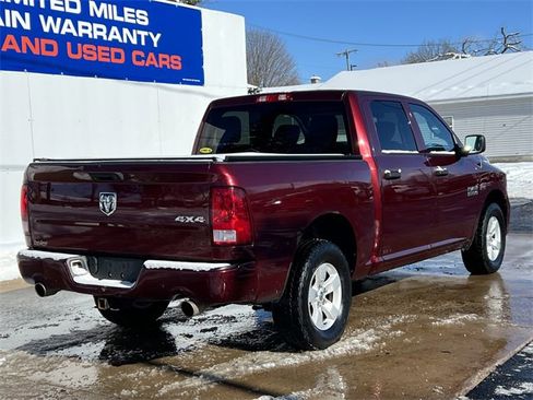 Used 2017 RAM 1500 Express image 36