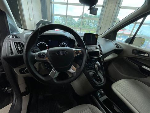 Used 2022 Ford Transit Connect XLT FWD image 13