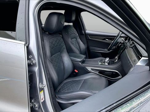 Used 2021 Jaguar F-PACE S AWD/4WD image 8