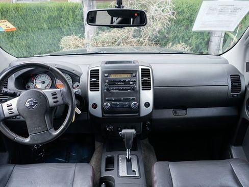 Used 2012 Nissan Xterra PRO-4X w/ Pro-4x Leather Pkg AWD/4WD image 25
