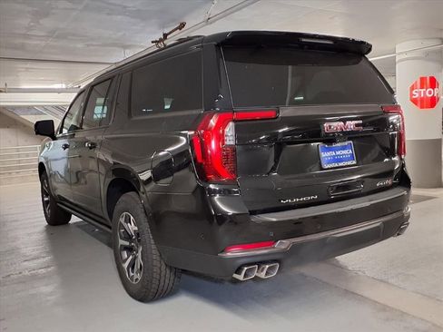 New 2026 GMC Yukon XL AT4 Ultimate AWD/4WD image 10