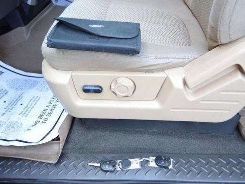 Used 2013 Ford F150 XLT w/ Luxury Equipment Group image 33