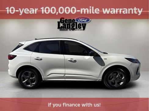 Used 2024 Ford Escape ST-Line w/ Tech Pack #1 image 8