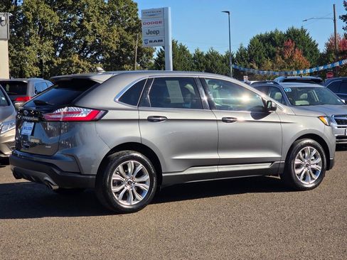 Used 2024 Ford Edge Titanium image 29