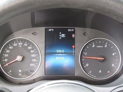 Used 2019 Mercedes-Benz Sprinter 170 image 14