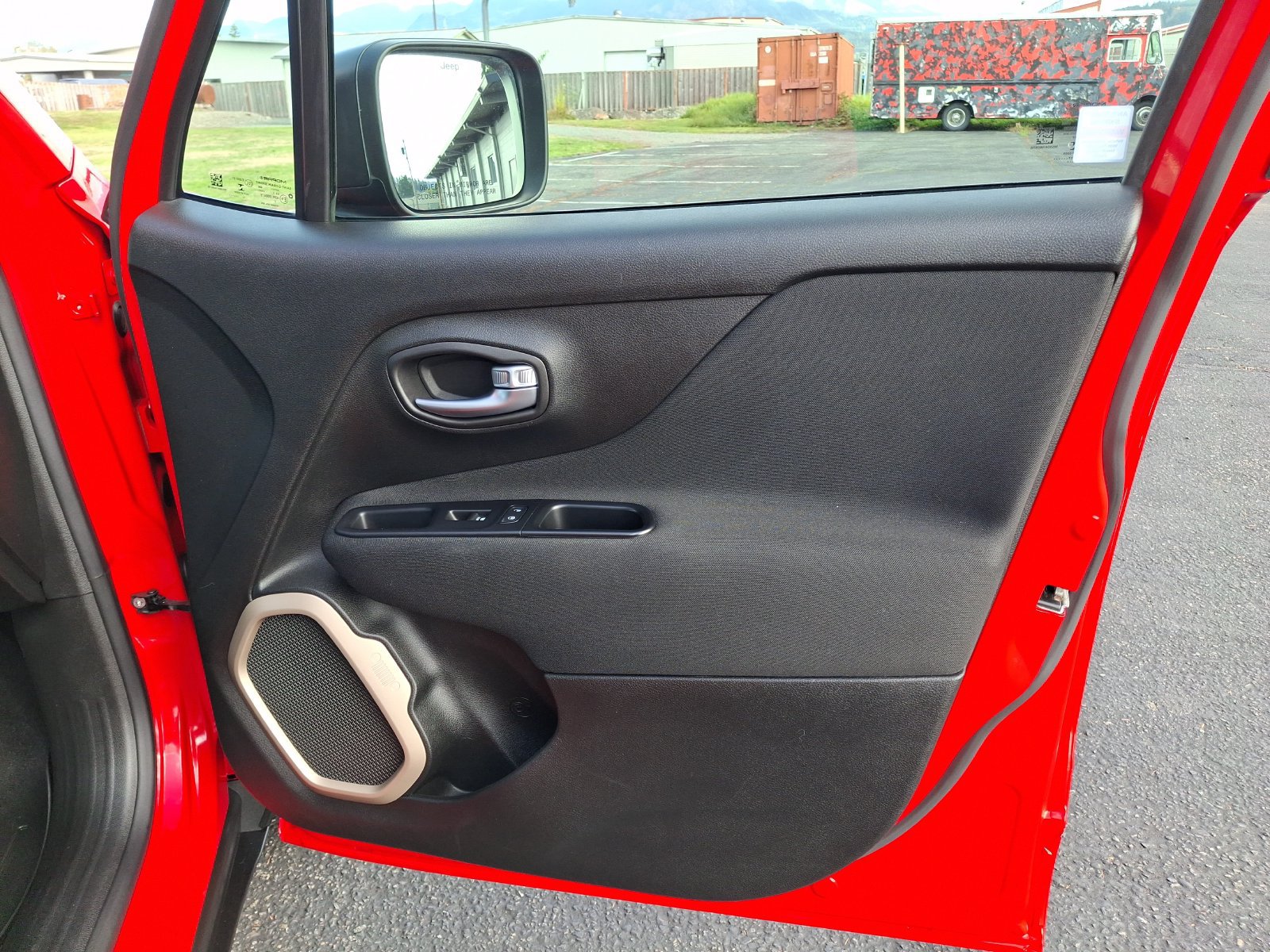 Certified 2017 Jeep Renegade Sport w/ Power & Air Group FWD image 22