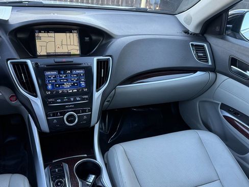 Used 2017 Acura TLX V6 w/ Technology Package image 8