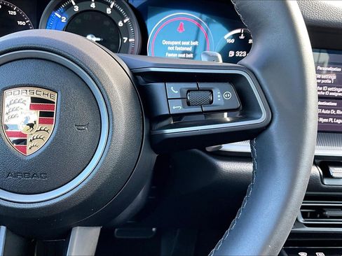 Used 2021 Porsche 911 Carrera image 19