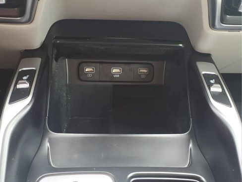 Used 2022 Kia Sorento S AWD/4WD image 25