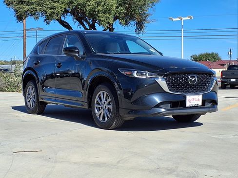 Used 2025 MAZDA CX-5 AWD 2.5 S w/ Preferred Package image 3