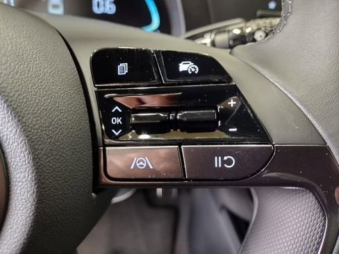 New 2026 Hyundai Elantra Sport FWD image 22