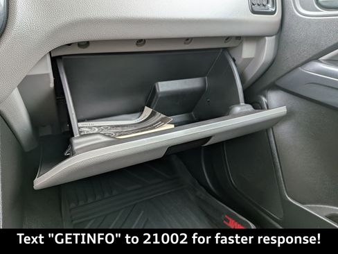 Used 2016 GMC Canyon Base w/ Convenience Package image 24