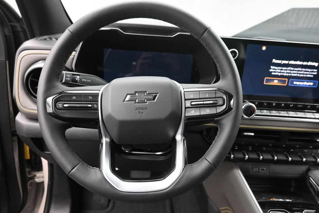 New 2026 Chevrolet Colorado ZR2 AWD/4WD image 16