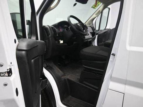 Used 2023 RAM ProMaster 2500 image 15