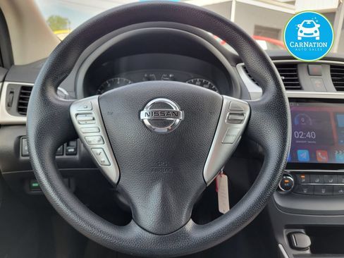 Used 2017 Nissan Sentra S FWD image 13