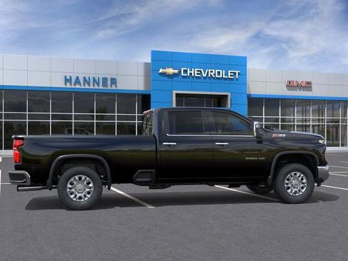 New 2026 Chevrolet Silverado 3500 LTZ AWD/4WD image 5