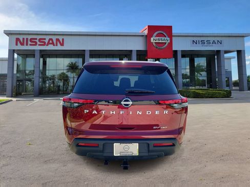 Used 2024 Nissan Pathfinder SV w/ Cargo Package AWD/4WD image 5