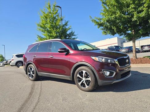 Used 2016 Kia Sorento EX w/ EX Premium Package FWD image 1