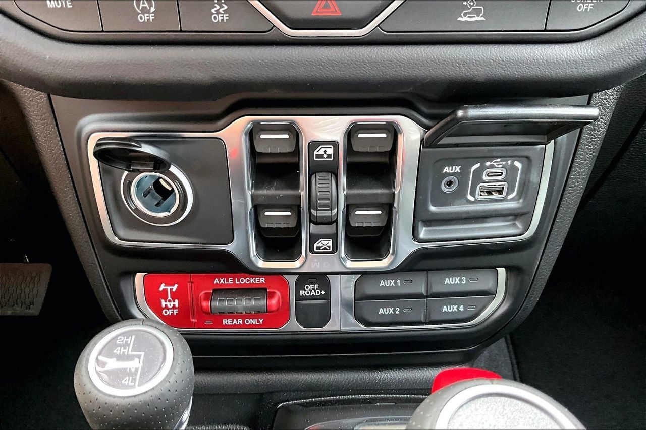 New 2026 Jeep Gladiator Mojave AWD/4WD image 15