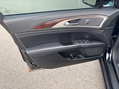 Used 2017 Lincoln MKZ Reserve w/ Climate Package AWD/4WD image 19