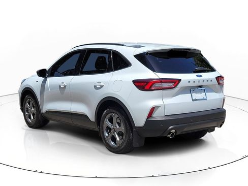 Certified 2025 Ford Escape ST-Line w/ Tech Pack #1 FWD image 4