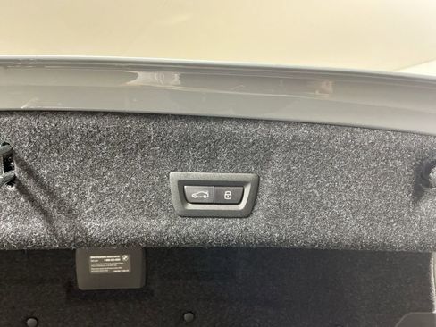 New 2026 BMW 330i Sedan w/ M Sport Package image 30