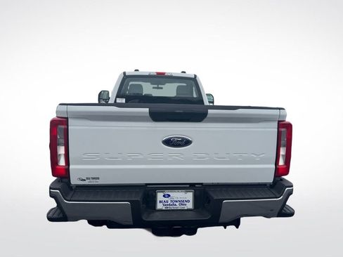 New 2026 Ford F250 XL w/ FX4 Off-Road Package image 34