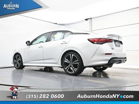 Used 2021 Nissan Sentra SR FWD image 23