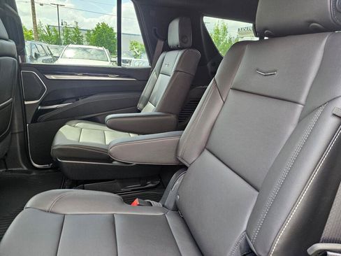 New 2026 Cadillac Escalade 4WD w/ LPO, Floor Liner Package image 19