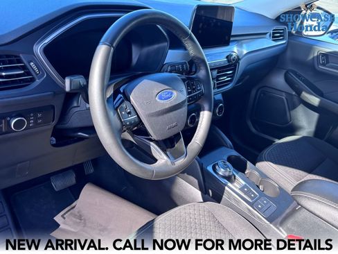 Used 2023 Ford Escape Active AWD/4WD image 8