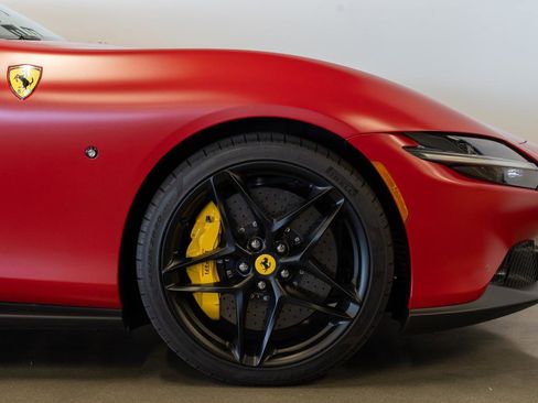 Used 2024 Ferrari Roma image 32
