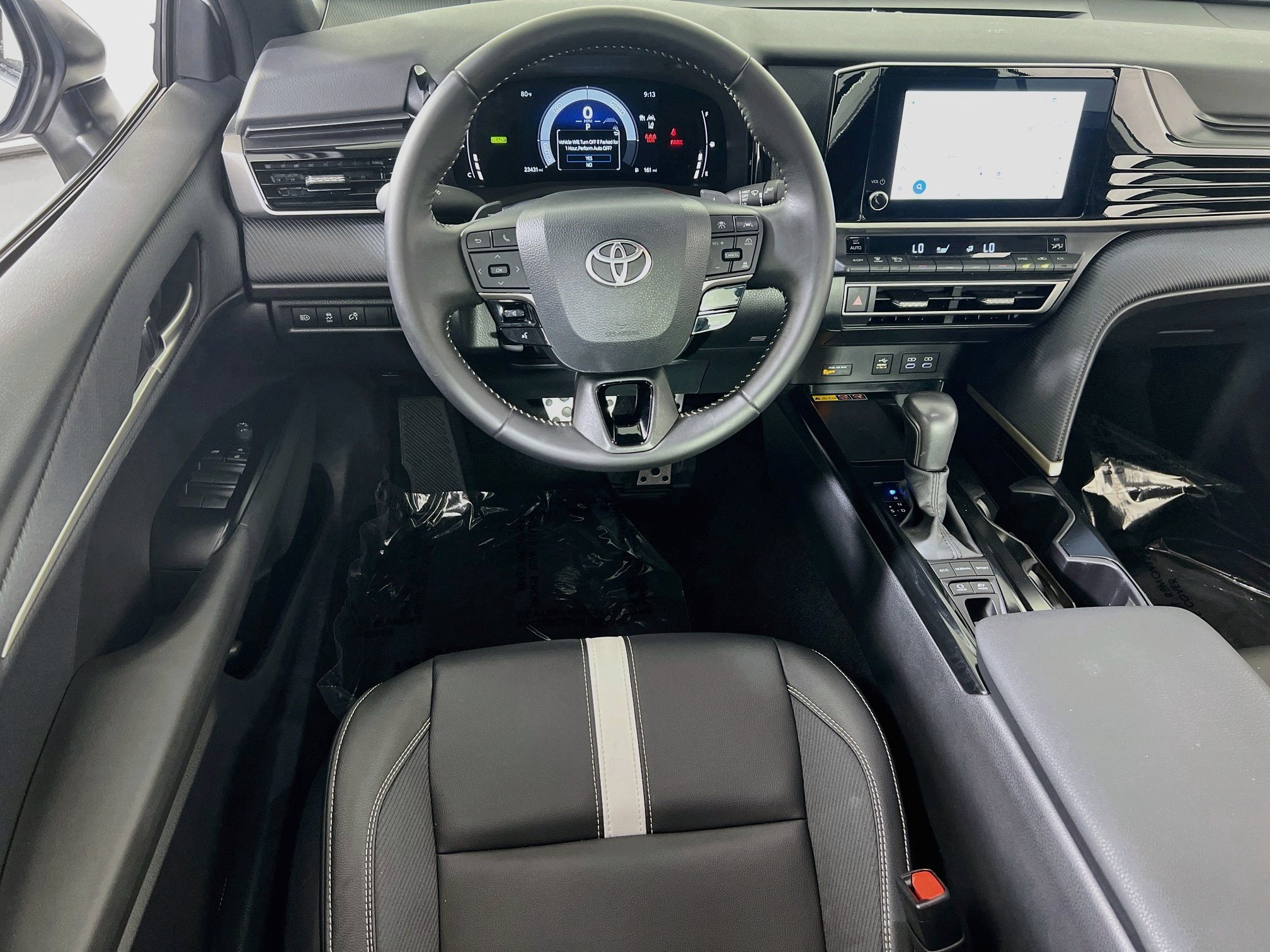 Used 2025 Toyota Camry SE AWD/4WD image 20