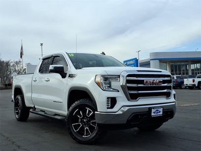 Used 2019 GMC Sierra 1500 SLE w/ SLE Value Package