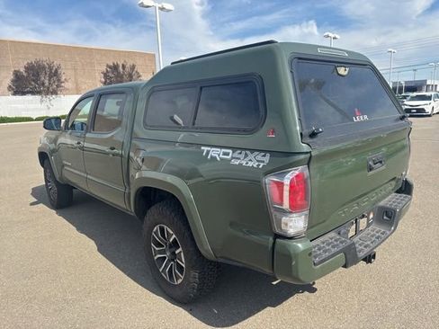 Used 2021 Toyota Tacoma TRD Sport w/ TRD Premium Sport Package image 10