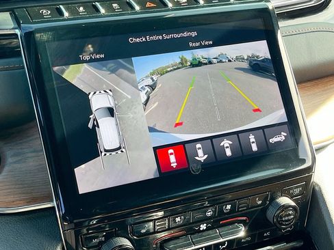 Certified 2024 Jeep Grand Cherokee Summit AWD/4WD image 14