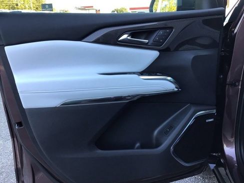 New 2026 Chevrolet Traverse High Country w/ LPO, Floor Liner Package image 9